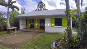 propriete à la vente -   97414  ENTRE DEUX, surface 260 m2 vente propriete - UBI476737697